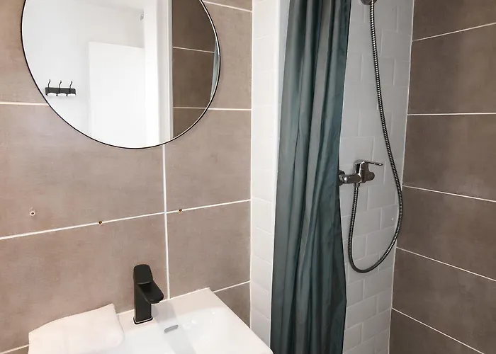 Calme Centre Chu Conservatoire Musique Apartman Rouen